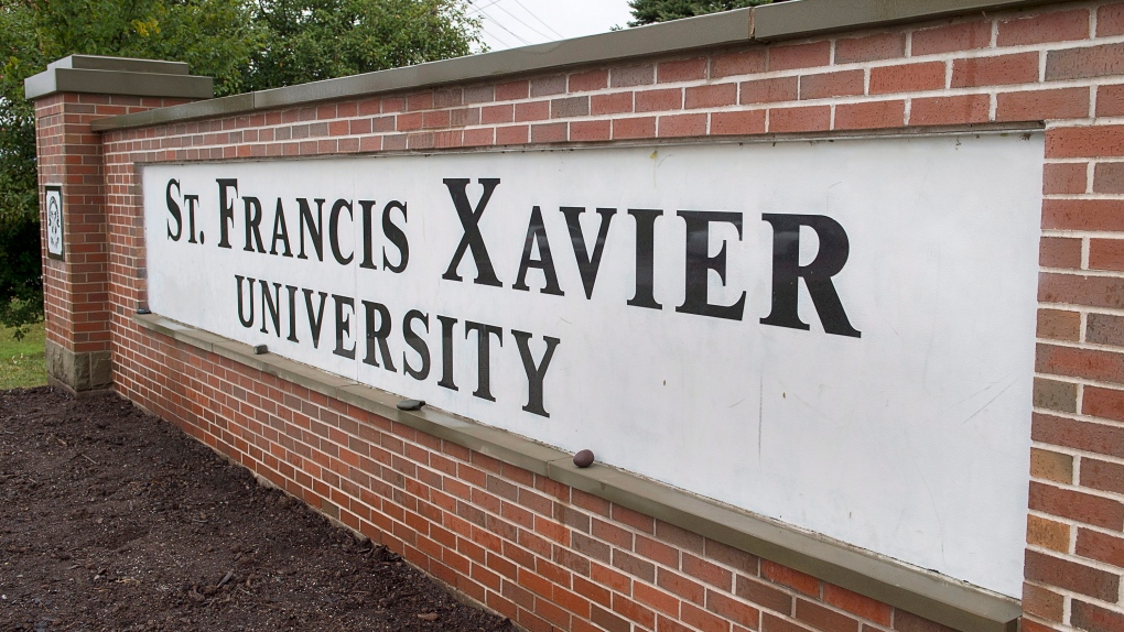 A sign marks one of the entrances to the St. Francis Xavier University campus in Antigonish, N.S. on Friday, Sept. 28, 2018.  (THE CANADIAN PRESS/Andrew Vaughan)