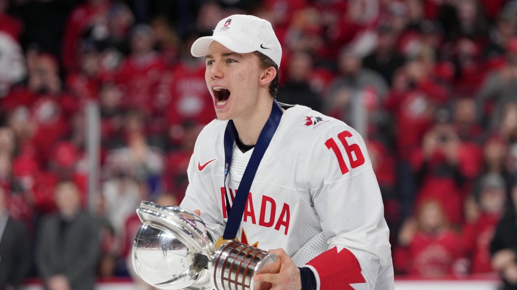 Winnipeg Jets on X: Messages of congratulations from Blake's parents and  his kids? We're not crying 🥲 #GoJetsGo